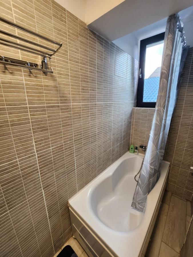 New House In Ultra Center Near Iulius & Palas Mall Iasi Exterior photo