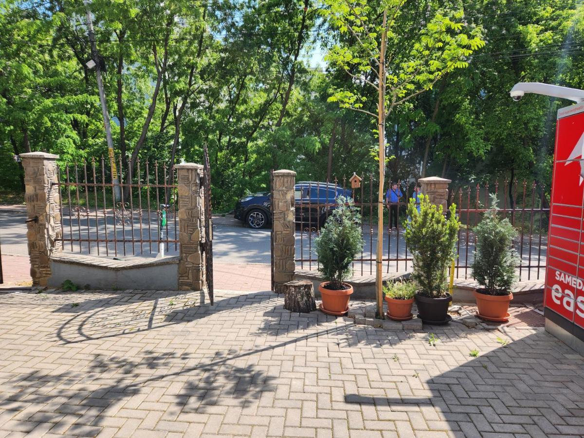 New House In Ultra Center Near Iulius & Palas Mall Iasi Exterior photo