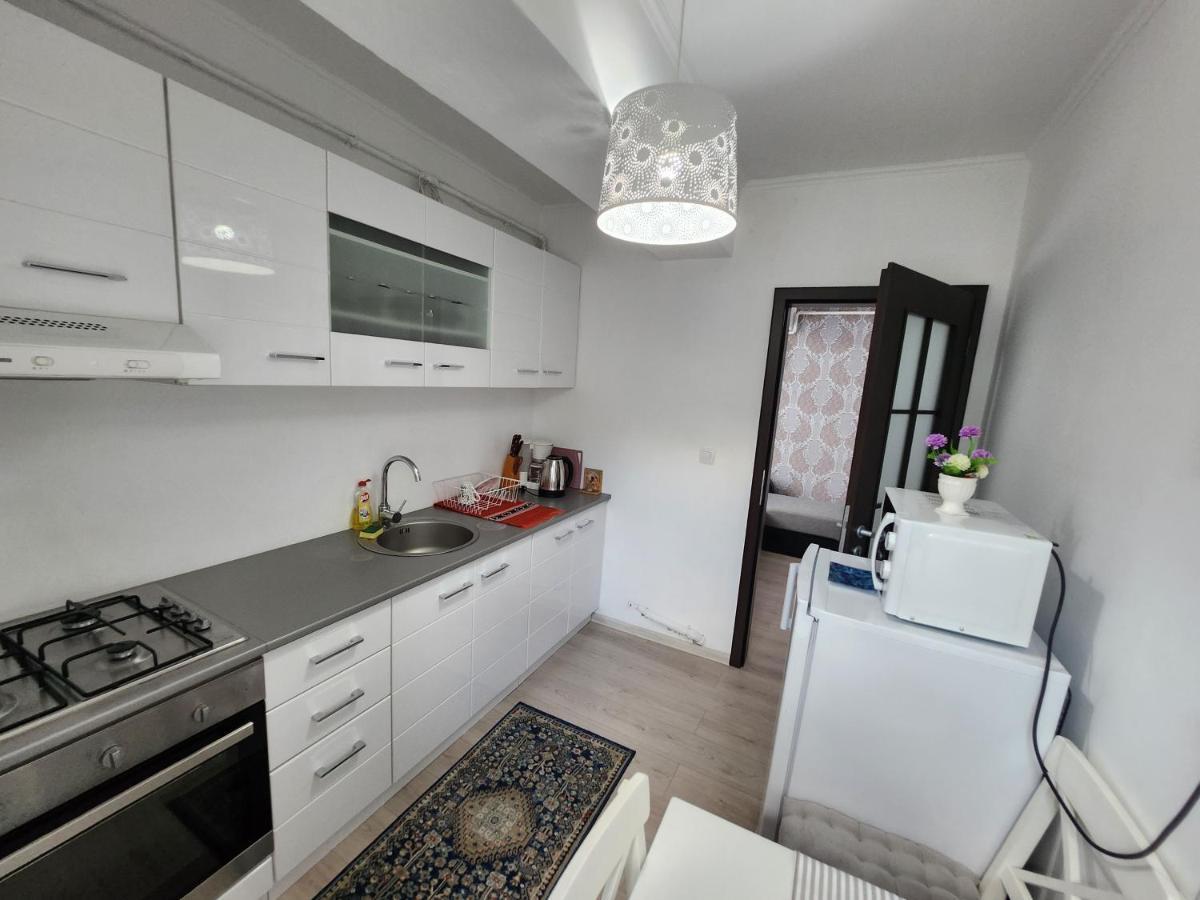 New House In Ultra Center Near Iulius & Palas Mall Iasi Exterior photo