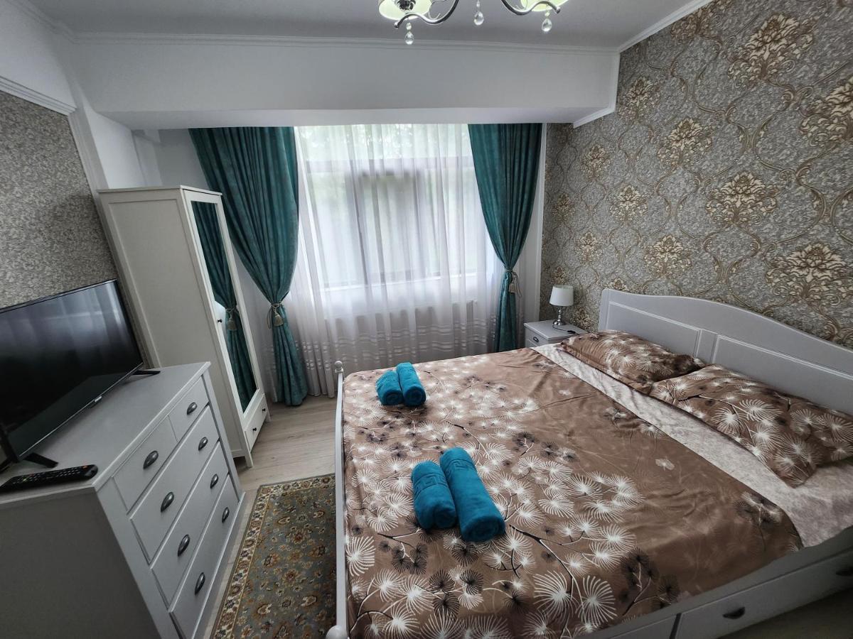 New House In Ultra Center Near Iulius & Palas Mall Iasi Exterior photo