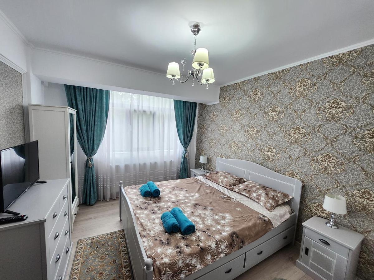 New House In Ultra Center Near Iulius & Palas Mall Iasi Exterior photo